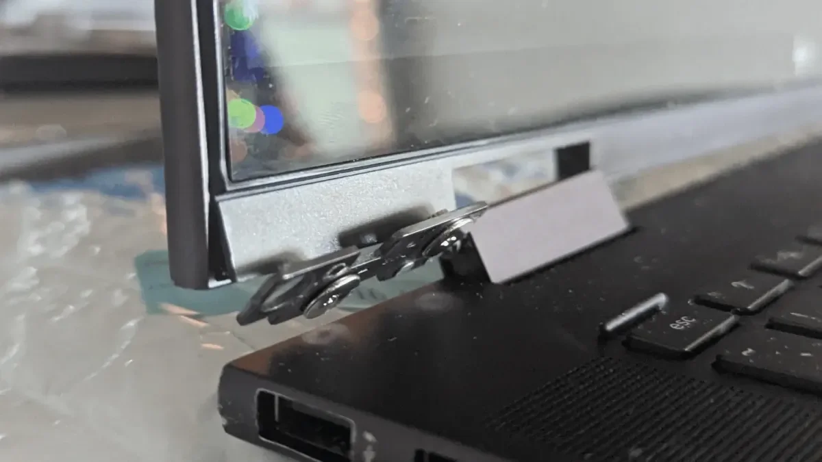 Laptop Hinges Broken